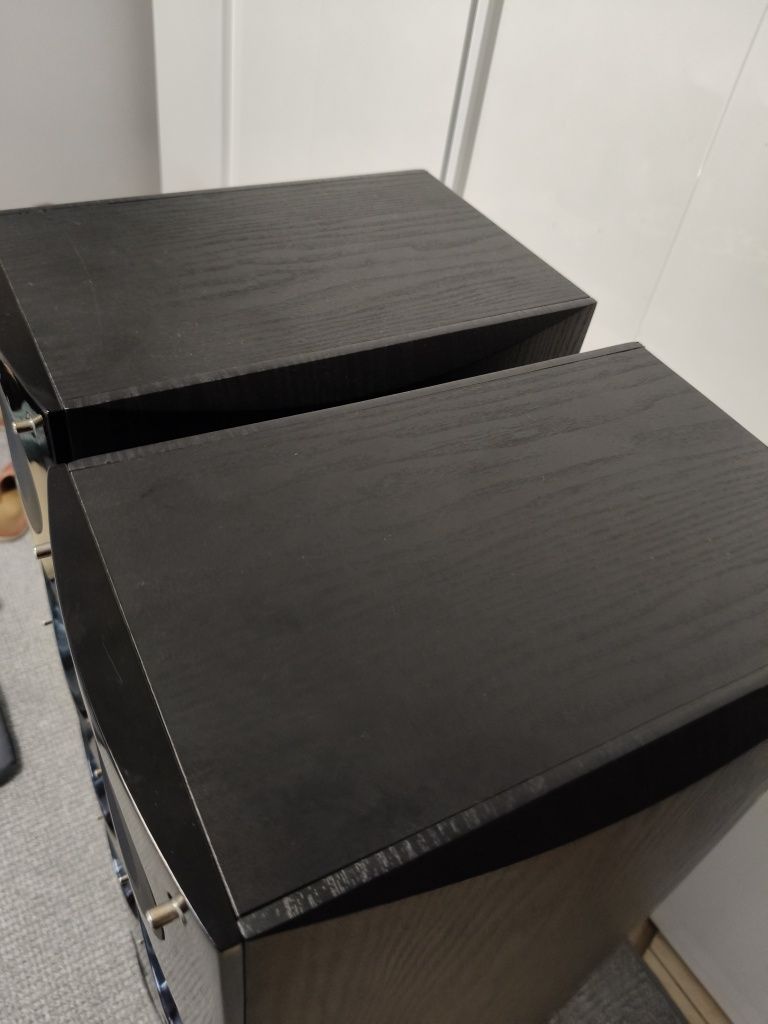 Kolumny Pure Acoustics