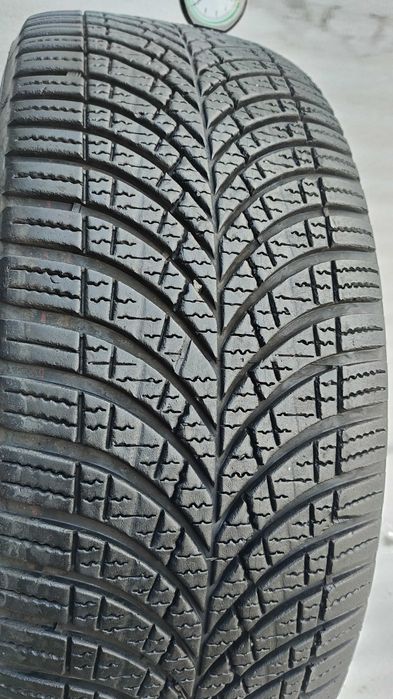 Opona Całoroczna 225/55/17C Goodyear 7mm 2022r