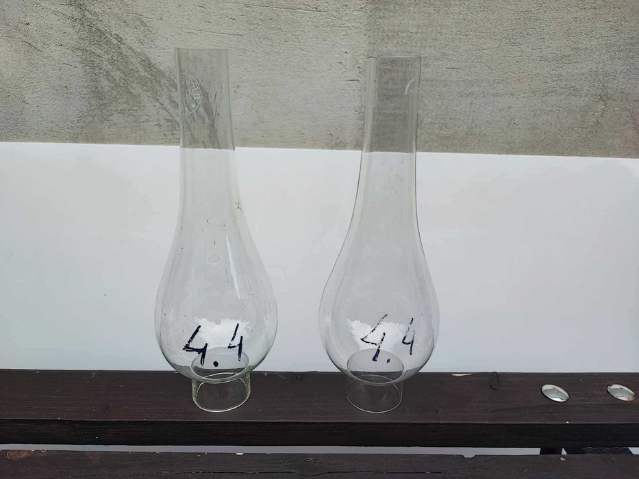 Stary klosz,kominek,śr.44 mm.wys.24,5 cm.sygnowany CRISTAL PATENT