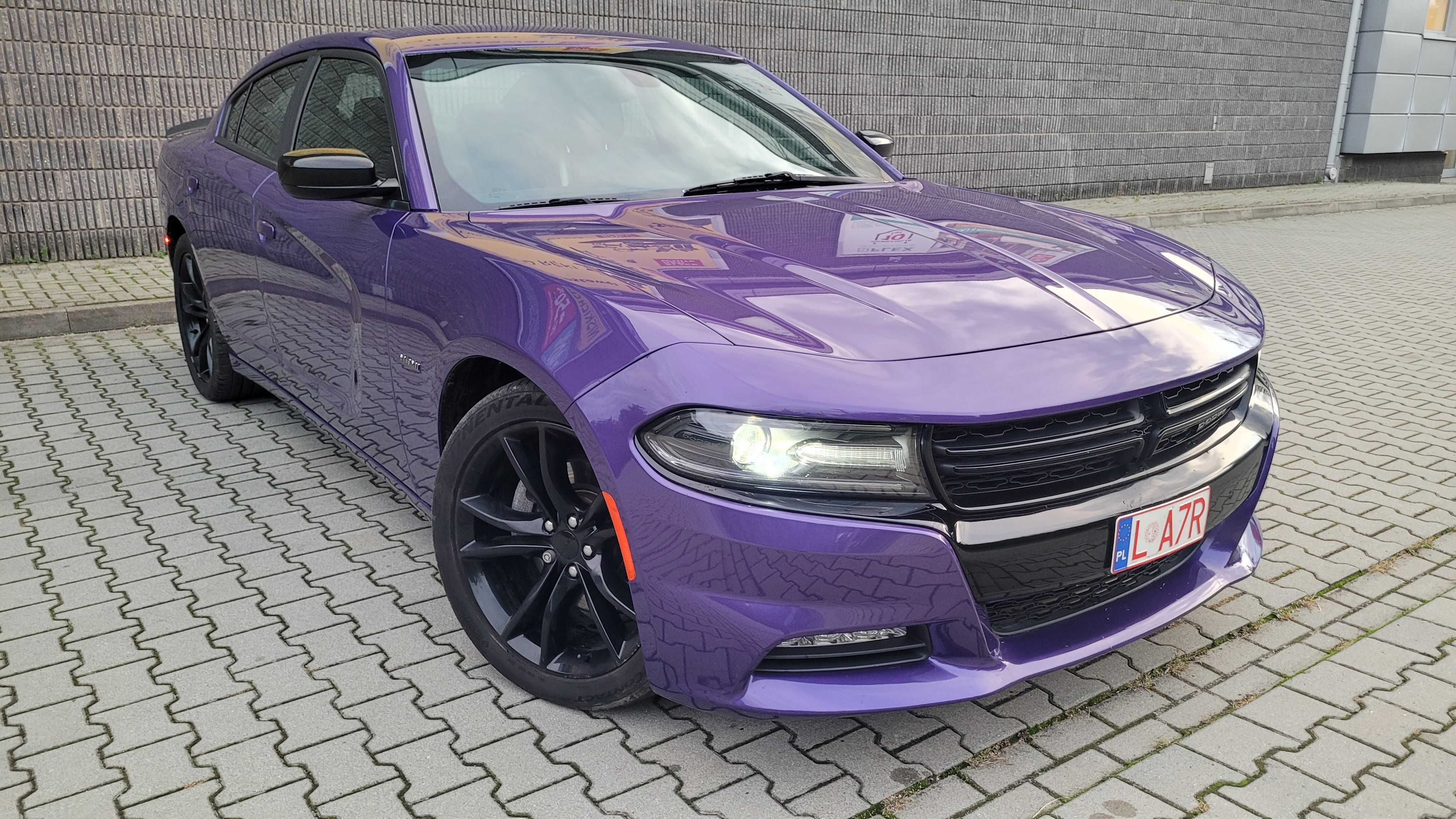 Wypożyczalnia Dodge Charger 5.7 Hemi Wynajem