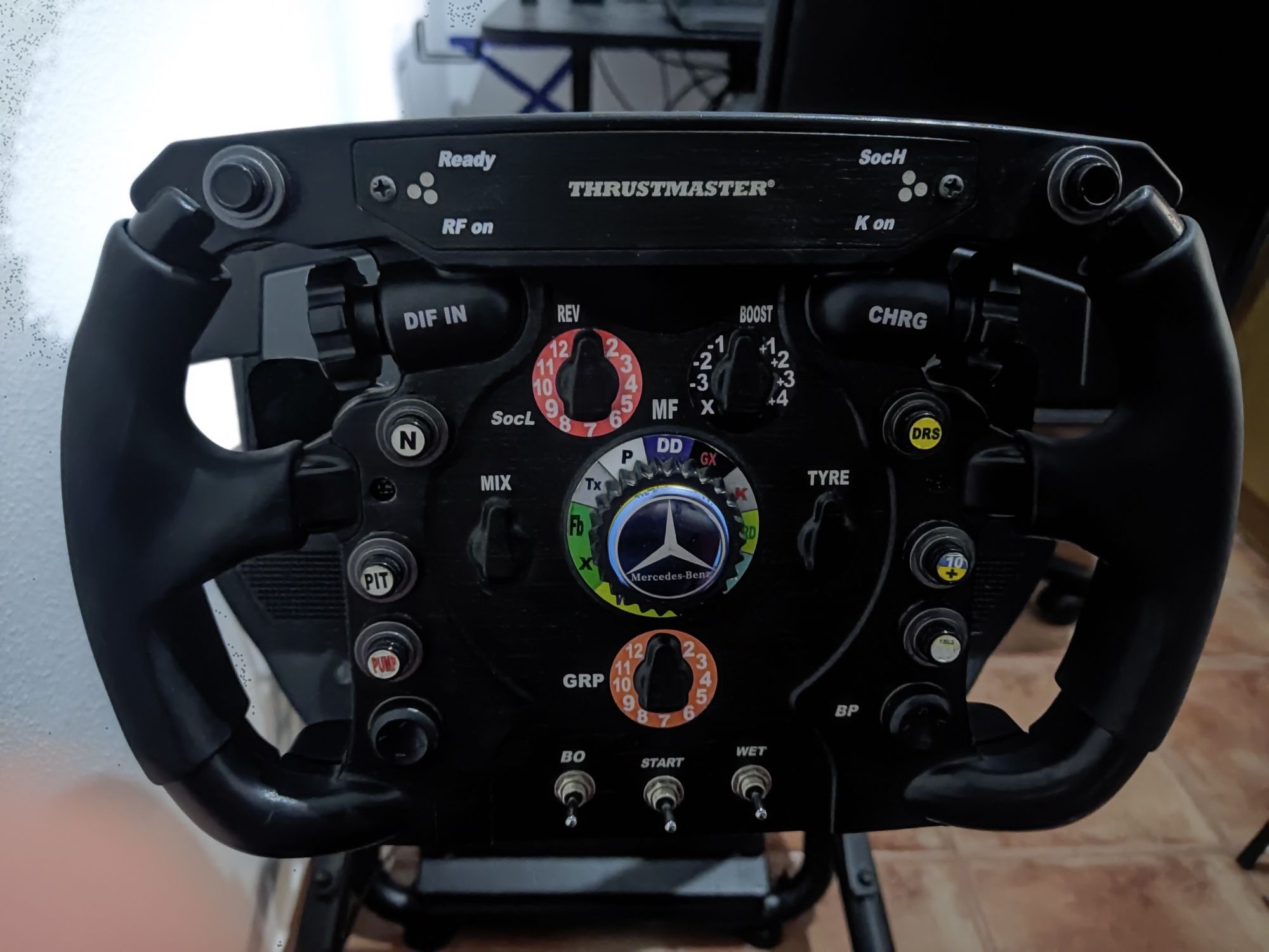 Thrustmaster T500 + F1 wheel addon + pedais T3PA + backet Lovit