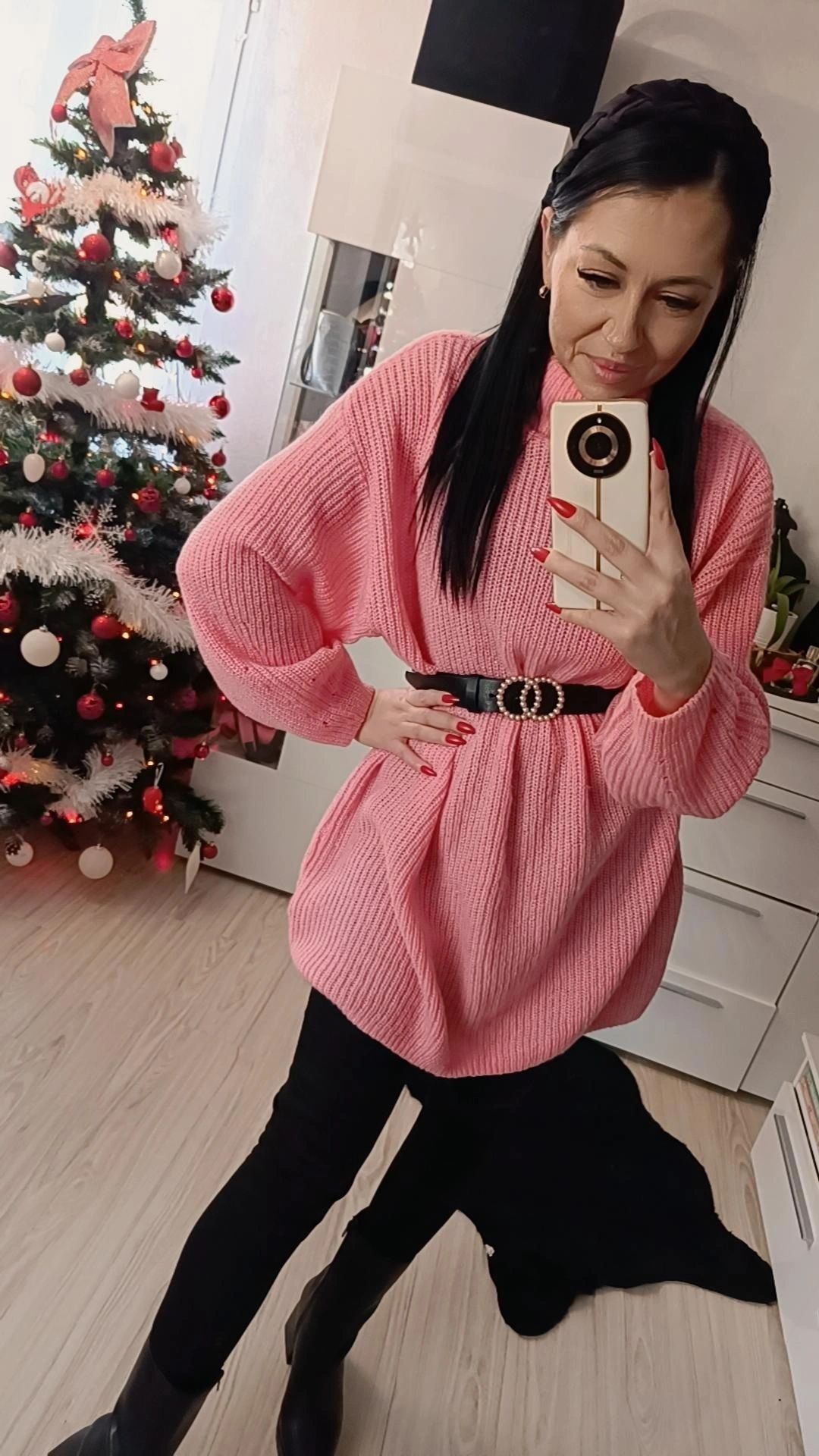 Sweter sukienka sweterkowa Moher H&M cukierkowy róż barbie 

Stan bard