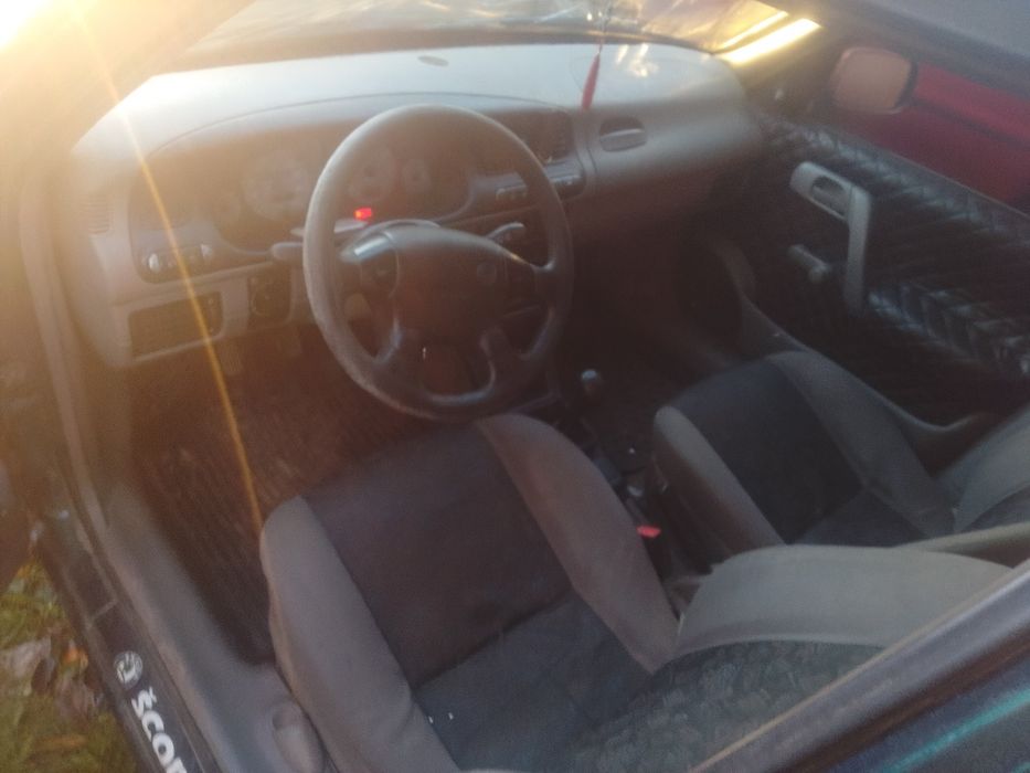 продам шкоду філіцію