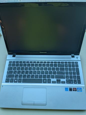 Ноутбук Samsung NP370R5E-S01RU Core i5-3210M