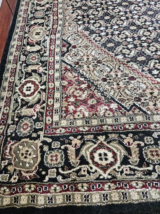 Piękny mięsisty dywan 200x290 orientalny, ornament