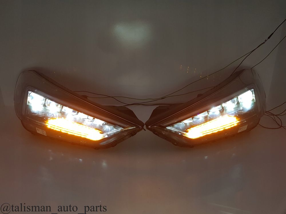 HYUNDAI TUCSON туксон 3 FULL LED фара оптика передня в наявності