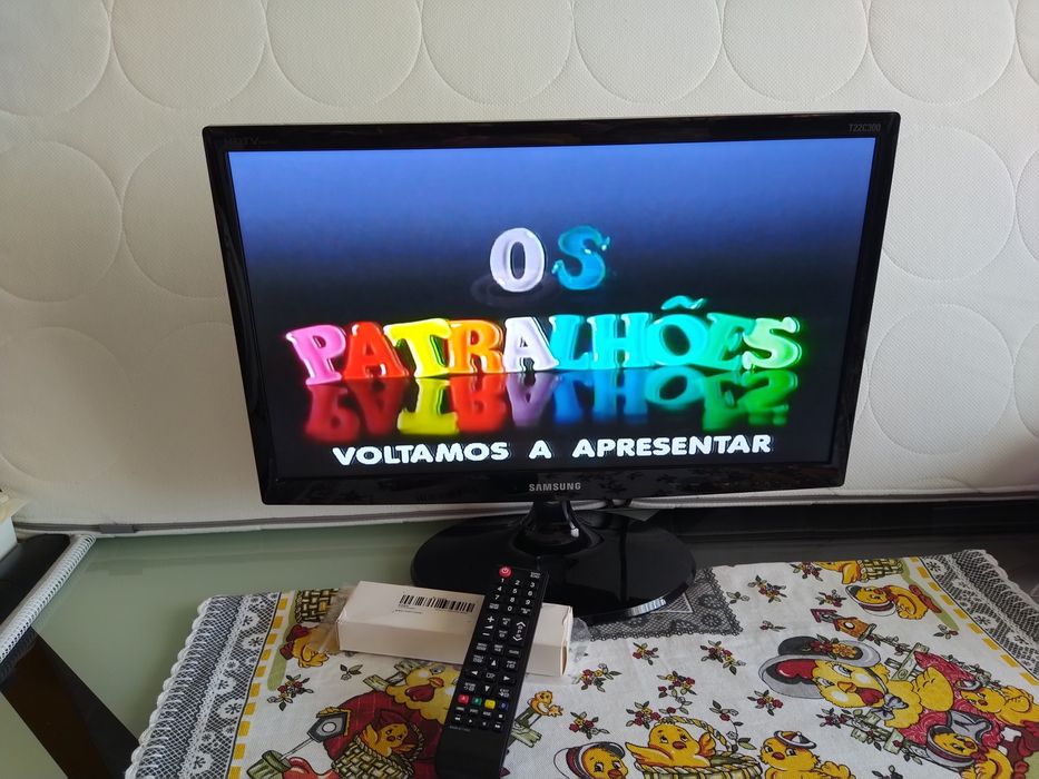 Televisão TV monitor 22" casa quarto apartamento vivenda escritório.