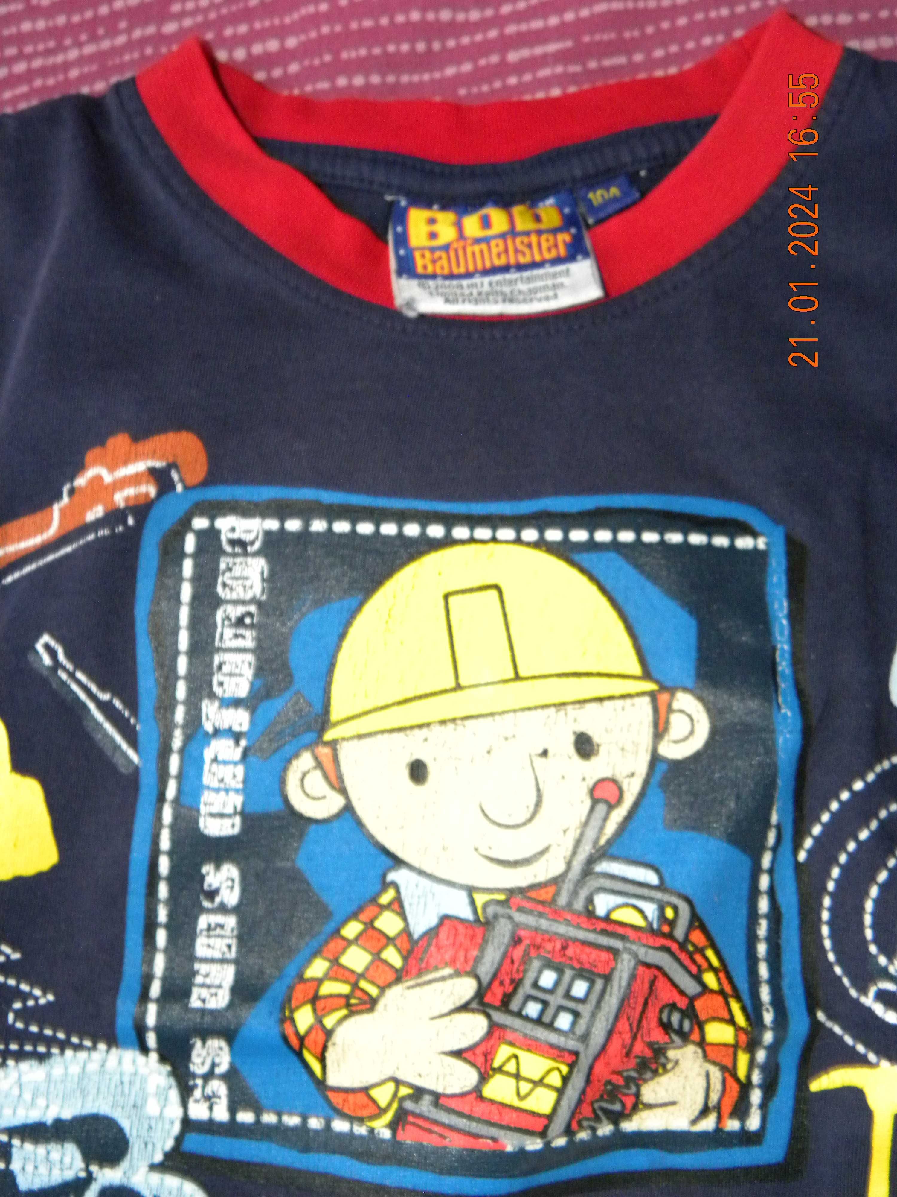 2  T-shirty; rozmiar 98 i 104 cm