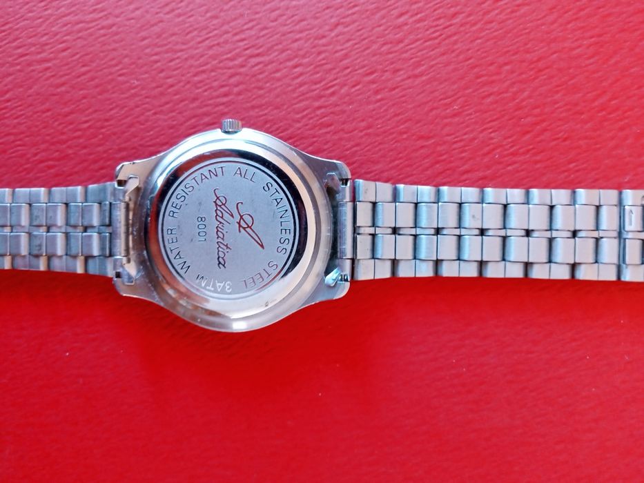 Zegarek Adriatica na bransolecie