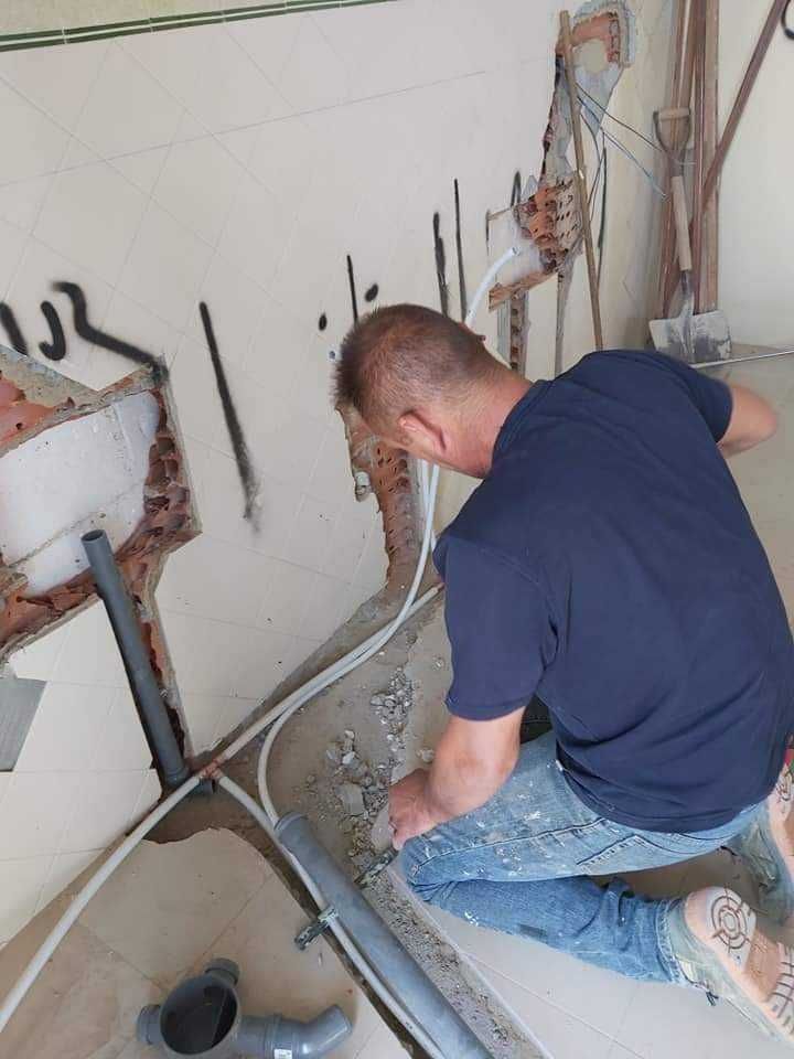 Remodelações Gerais Cozinhas e WC /  Canalizações Bons Preços