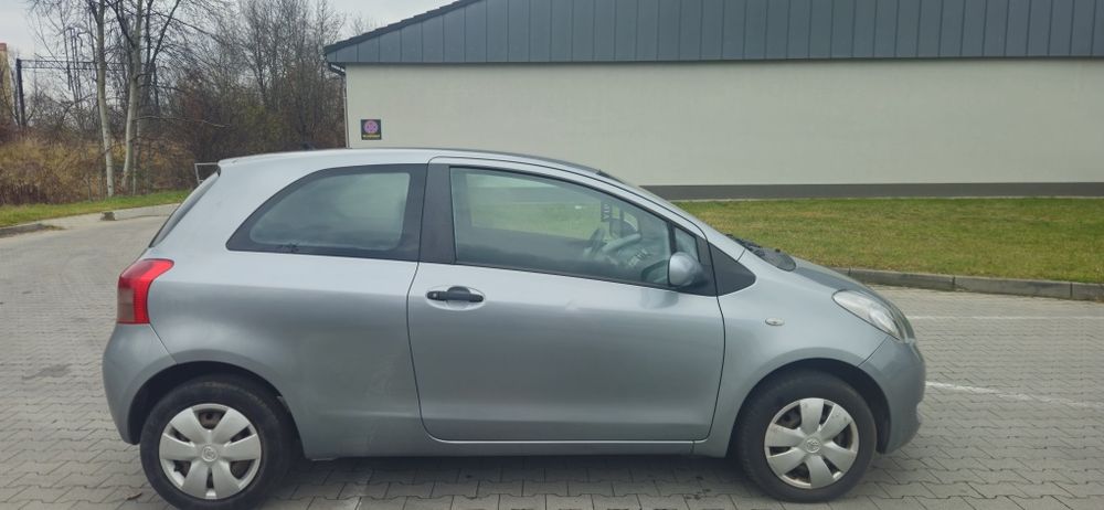 Toyota Yaris II 2006 Rok Salon Polska 1 Własciciel bez Korozji