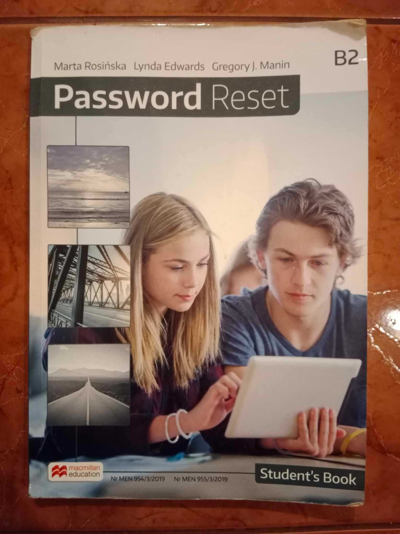 Podręcznik do angielskiego Password Reset B2