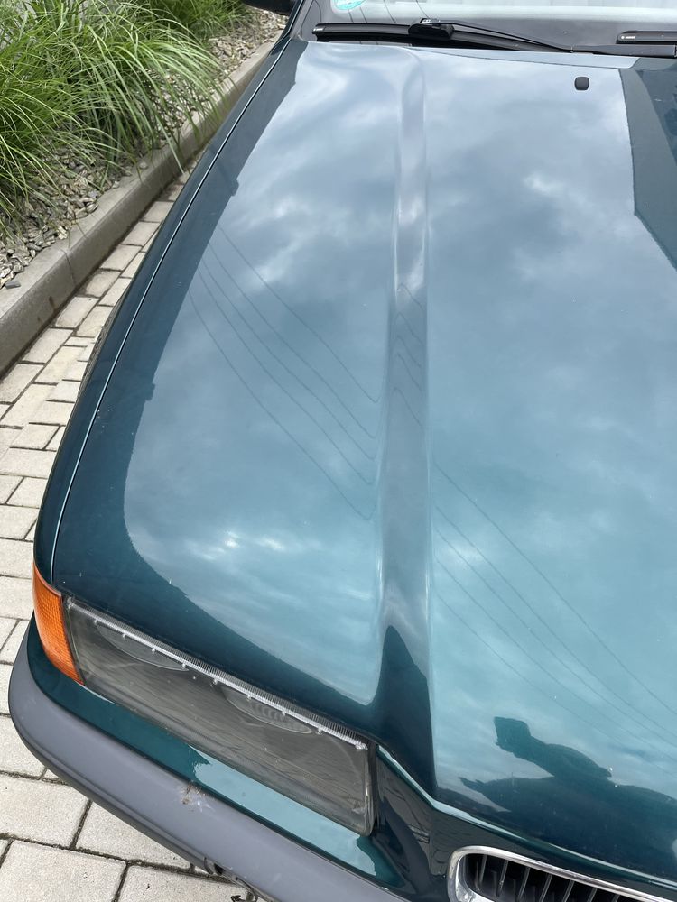 Bmw e36 maska boston gruen,sedan,kombi,compact idealna