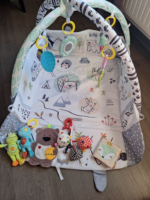 Mata edukacyjna 110x100 Ricokids