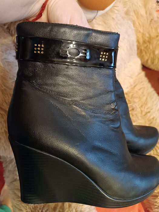 Віддам нові 41 розмір