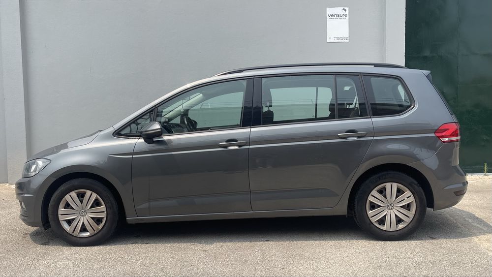 Volkwagen Touran Confortline DSG A MELHOR OFERTA LEVA