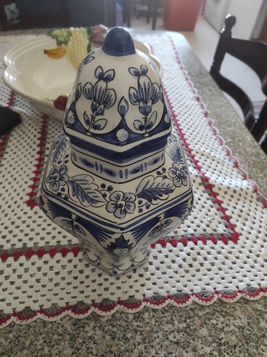 Peças antigas de loiça