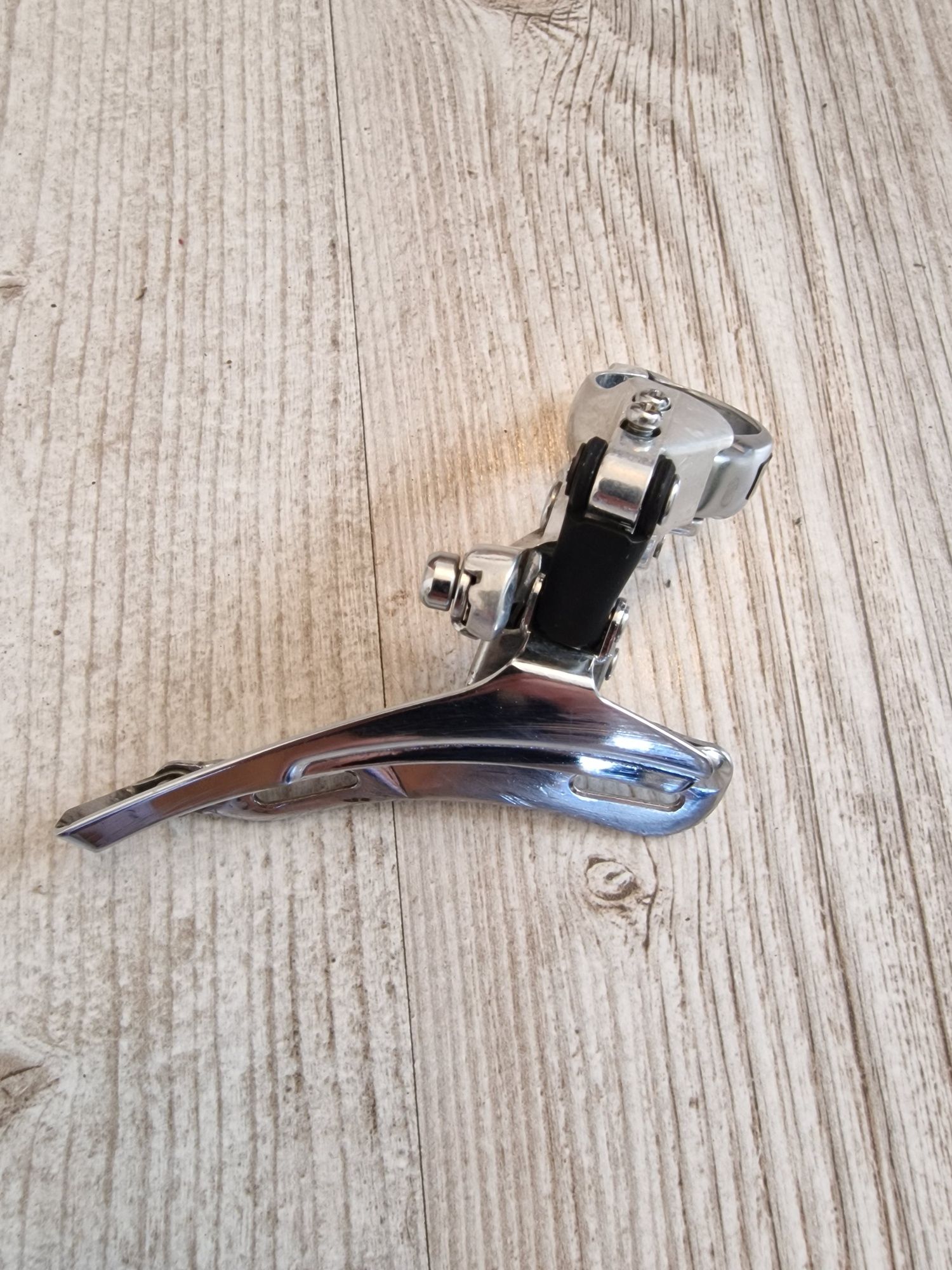 Przerzutka przednia Shimano Altus A10