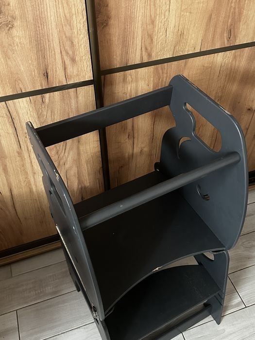 Вежа помічника монтессорі  дошка