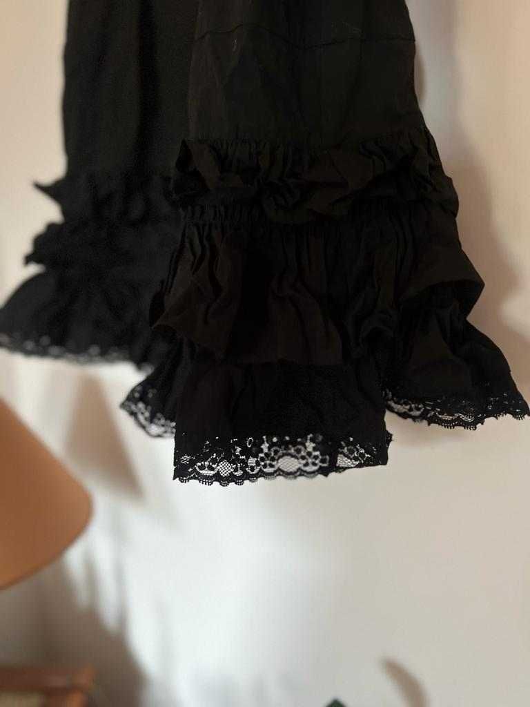 Czarna sukienka rozmiar 40