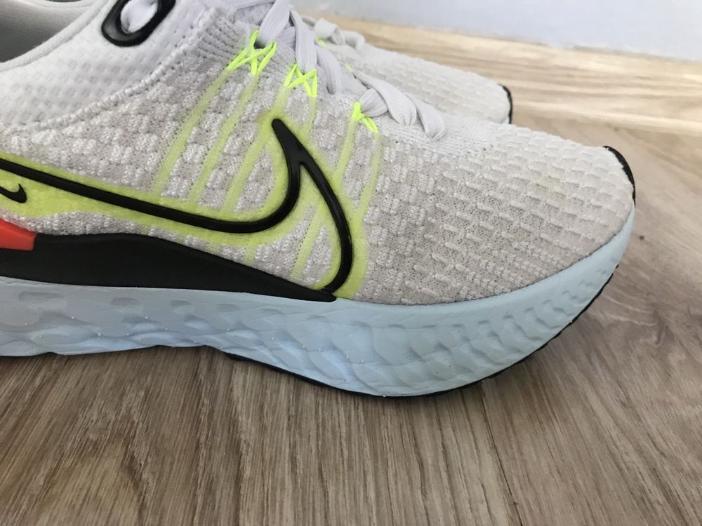 Nike React Infinity buty damskie do biegania 40,5