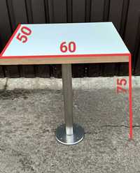 Квадратные мини-столы для кофейни/ ресторана/  бара. Есть 3 шт.