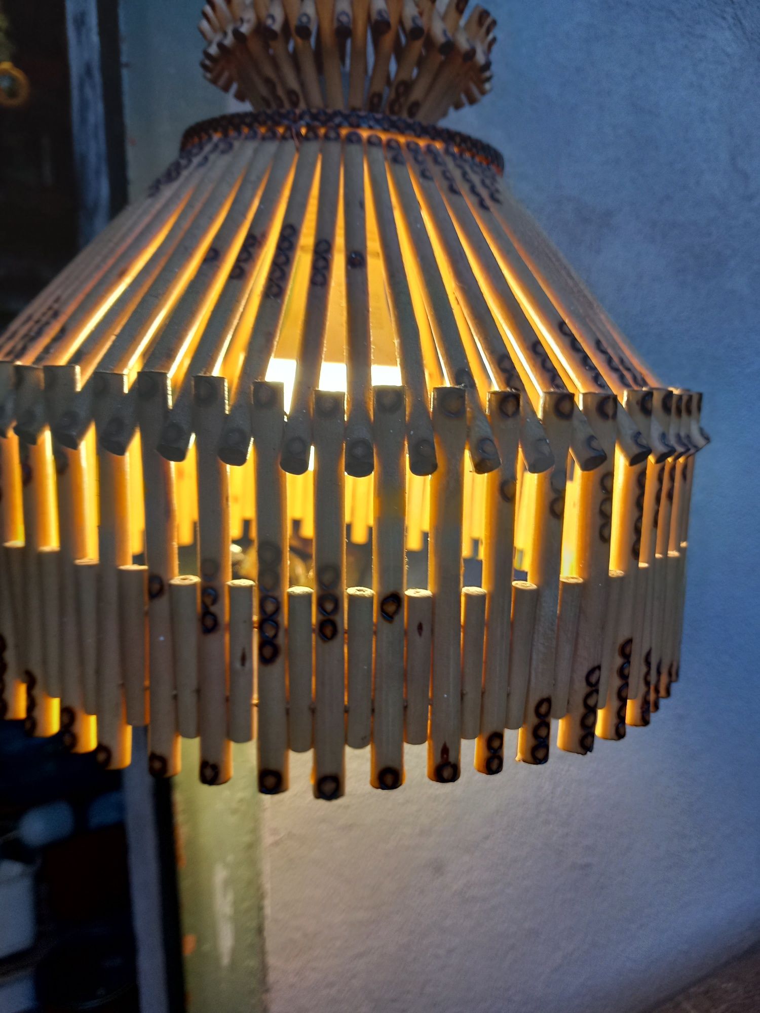 Starą kolekcjonerska lampa cepelia