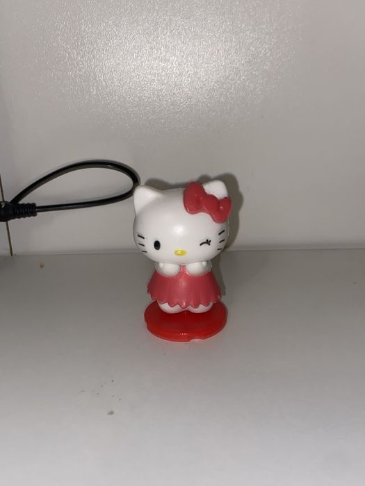Hello Kitty фігурка хелоу кіті