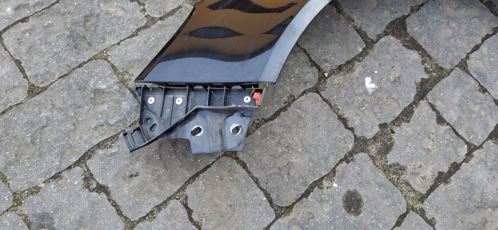 Błotnik lewy przód opel Insignia a Z22C