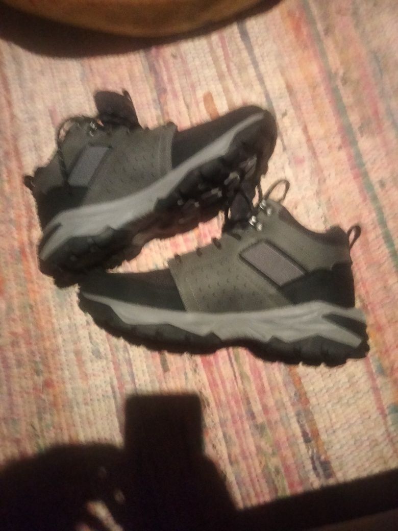 Botas Skechers Mota