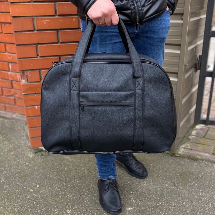 Дорожна спортивна сумка велика міцна чорна Wagon