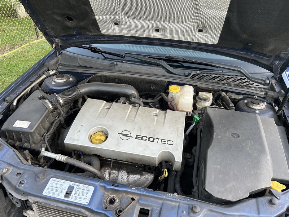 Sprzedam opel vectra c 1.8 benzyna