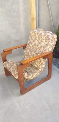 Продам два кресла , цена 750 грн