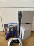 Ps5 slim z napedem 2 pady 2 gry