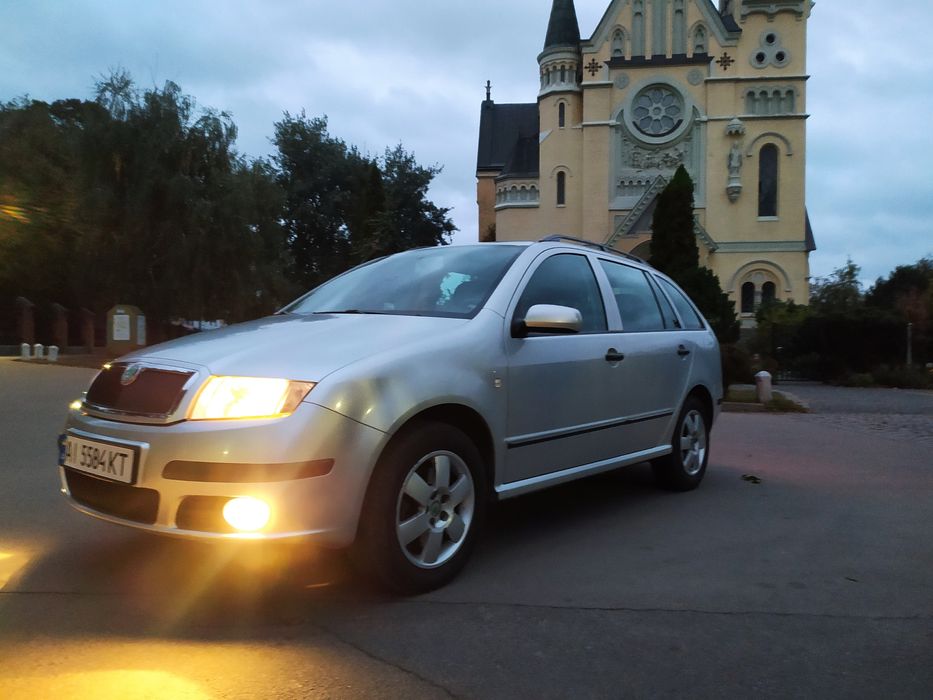 Шкода фабія 2.0. Газ бензин максимальна