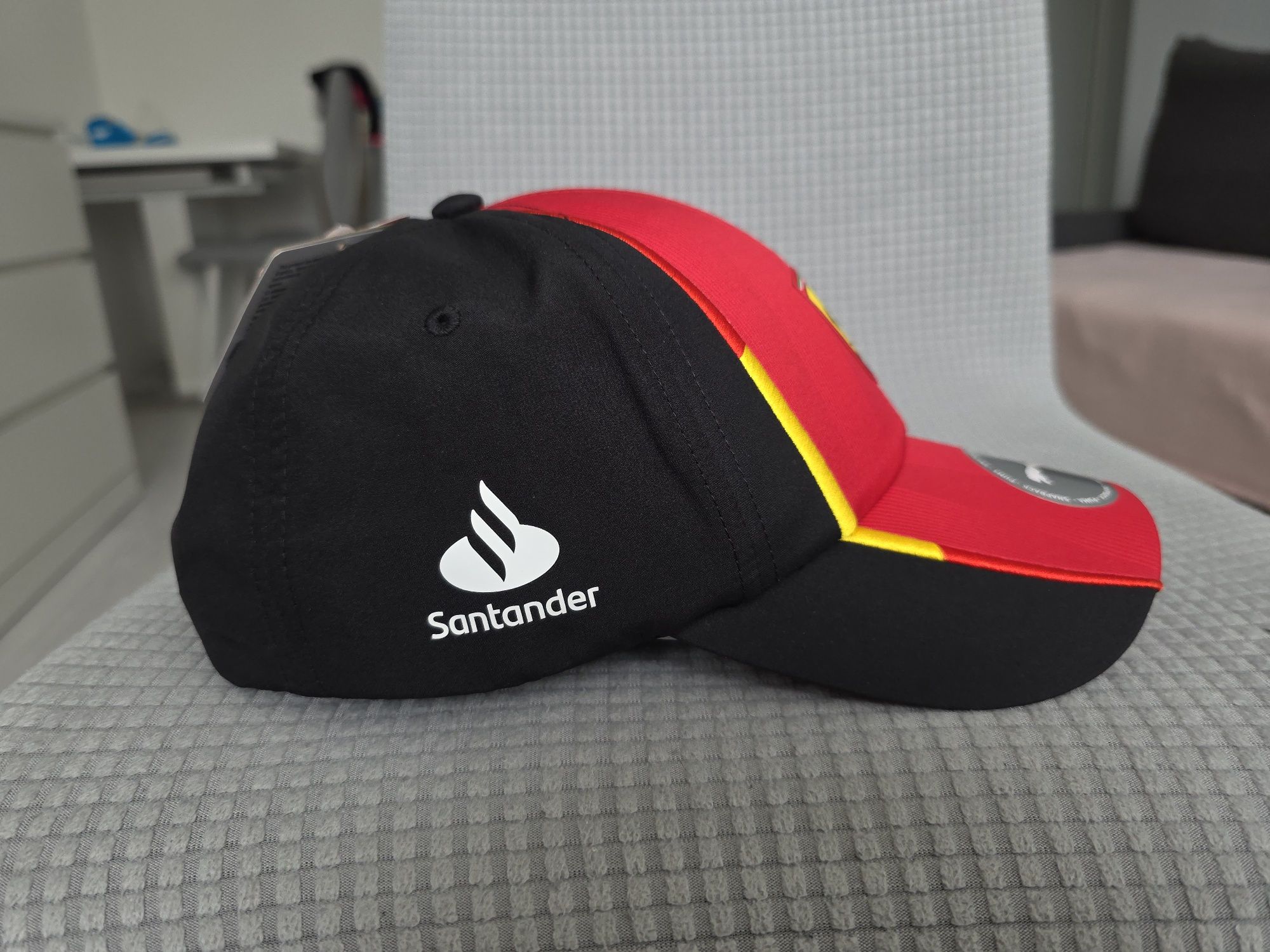 Czapka Carlos Sainz 2023, Scuderia Ferrari, Puma, F1, Formula 1