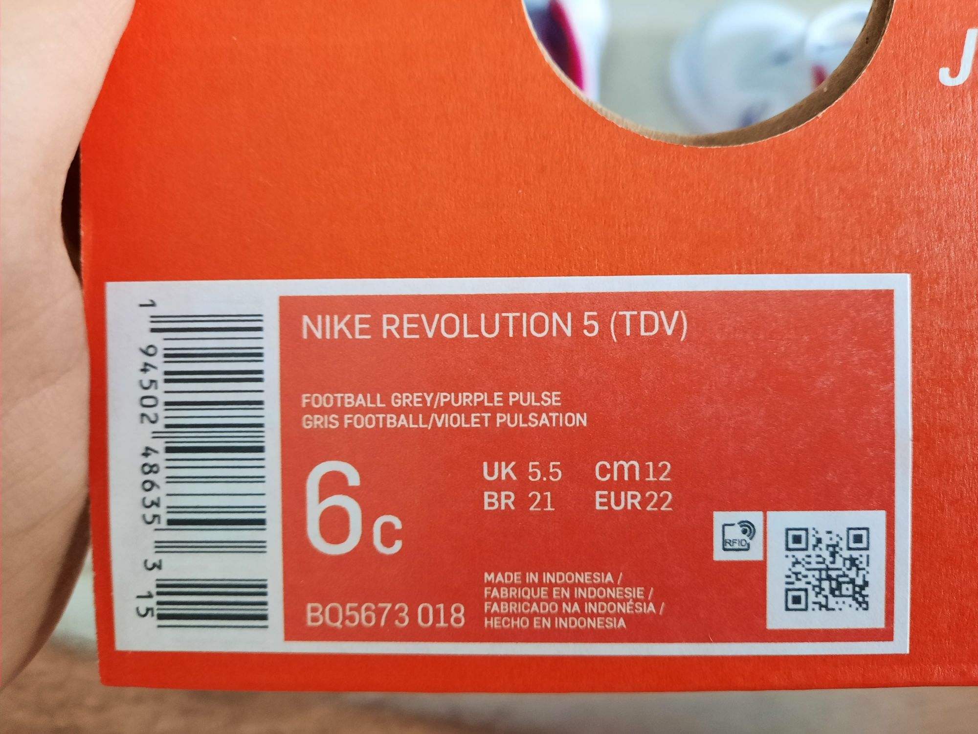 Buty Nike Revolution 5 (TDV) rozmiar 22