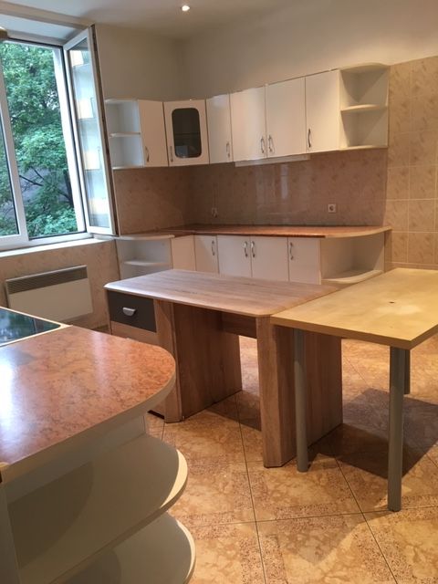 Mieszkanie/ Kwatery Pracownicze/Pokoje Pracownicze/ Gdynia Centrum