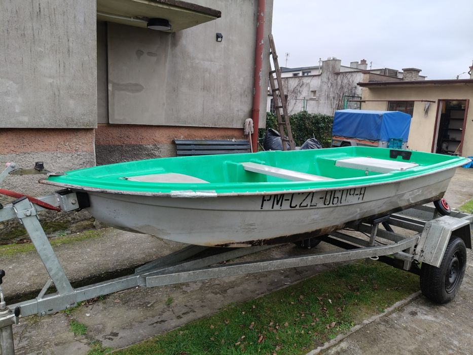 Łódź łódka wędkarska