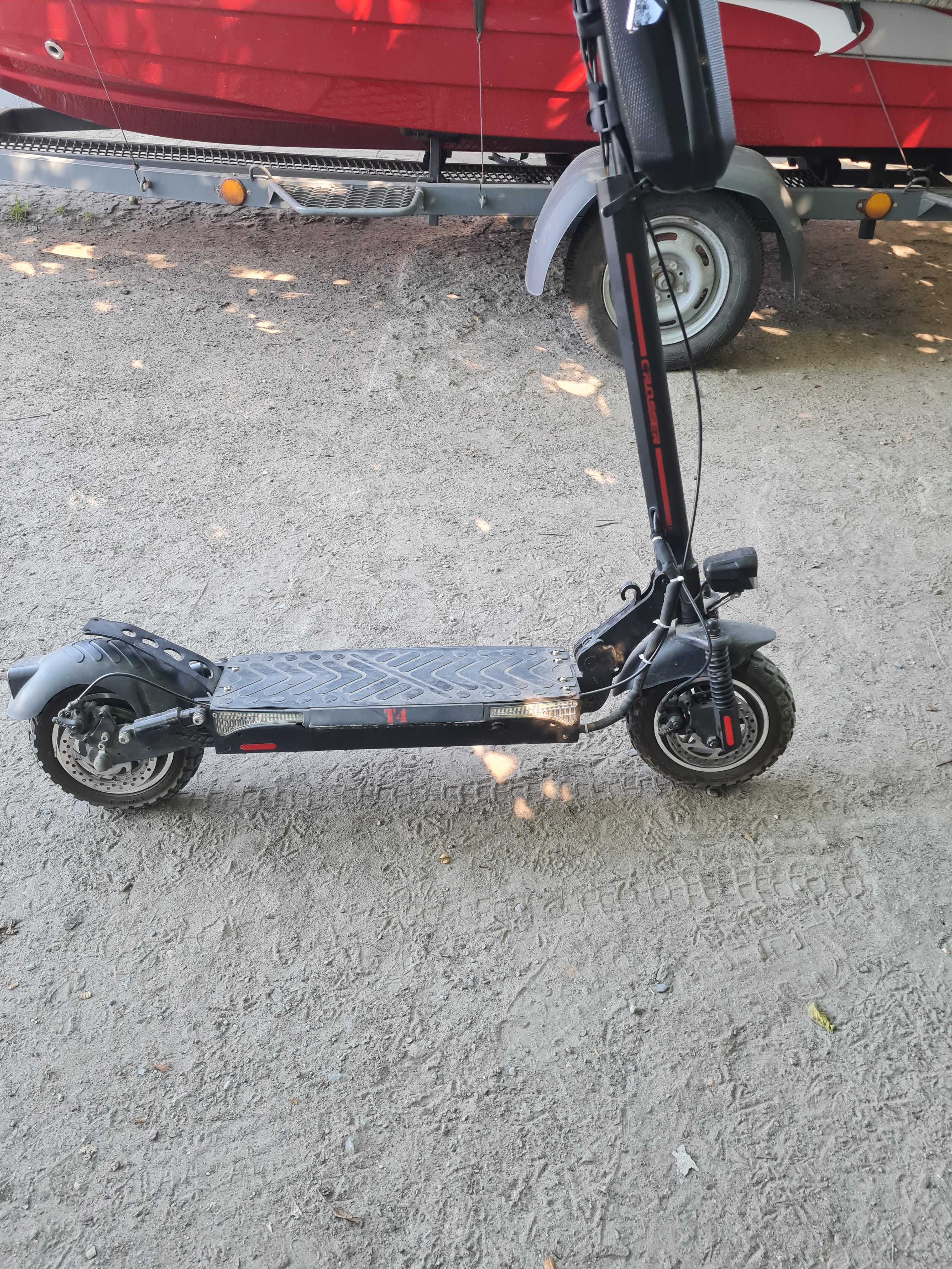 Продам Crosser T4