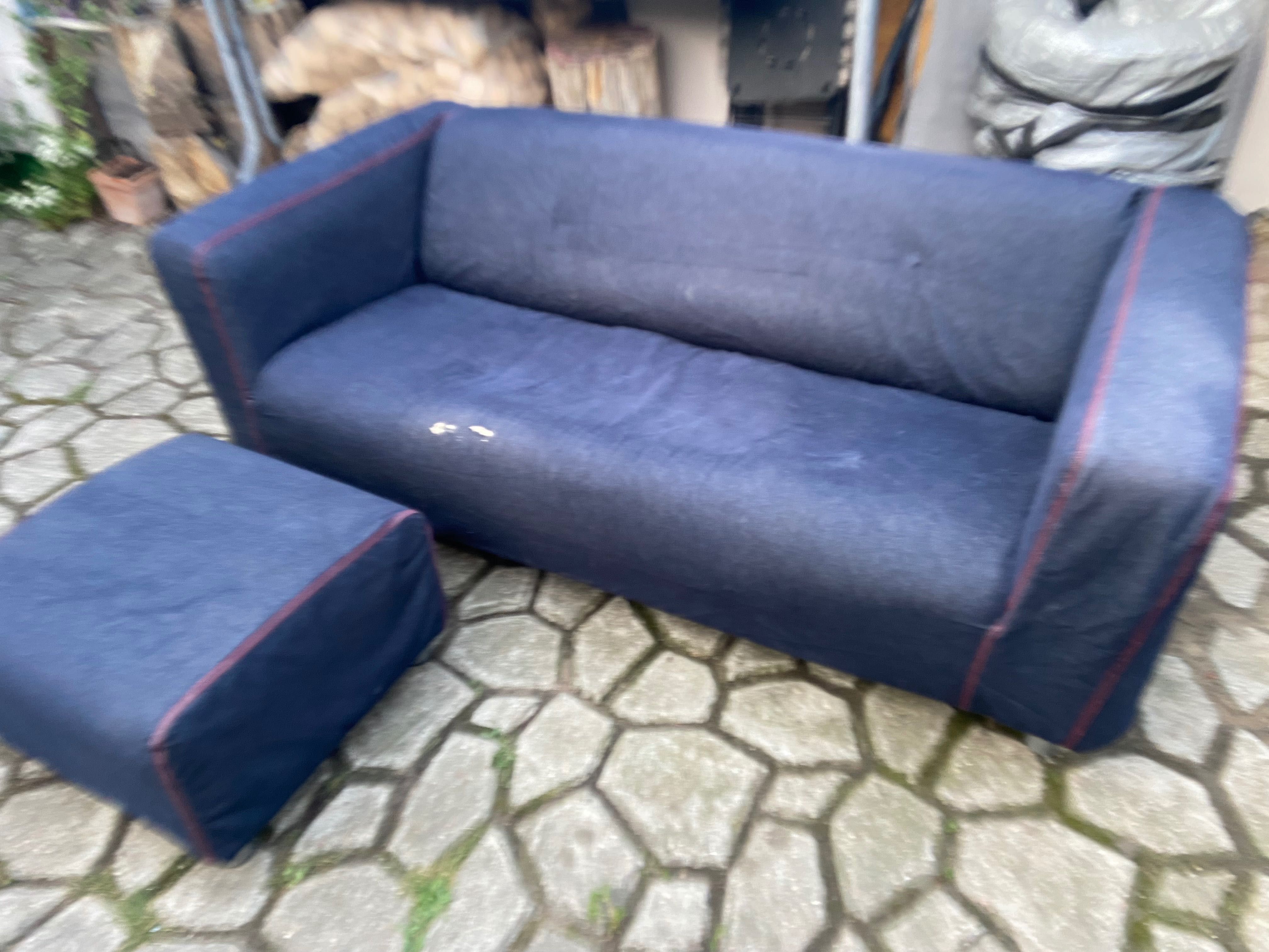 Sofa klippan z podnóżkiem, pokrowiec jeansowy