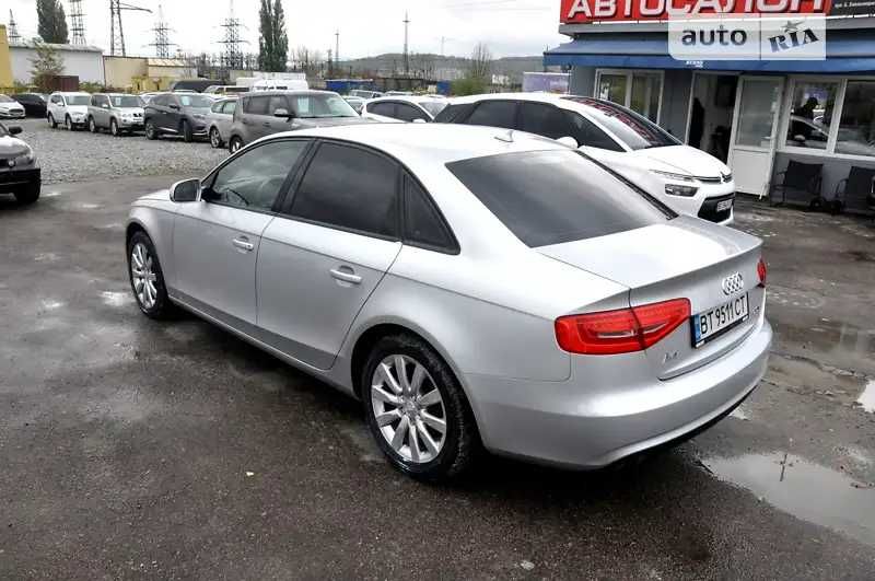 Авто під виплату Audi A4 2013