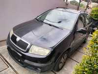 Skoda fabia Break 2007 preto com 158000 km em bom estado (Porto)