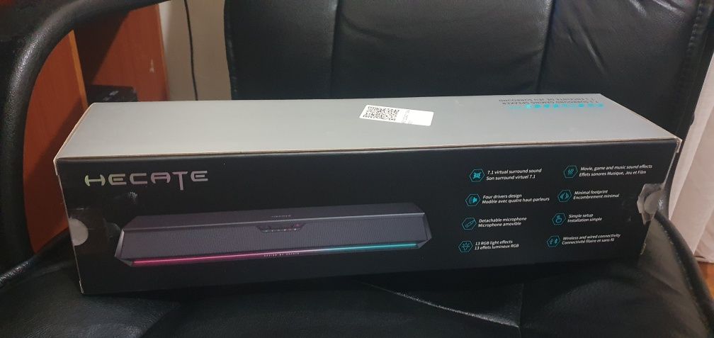 Soundbar gaming marca Hecate G1500 como nova na respectiva caixa