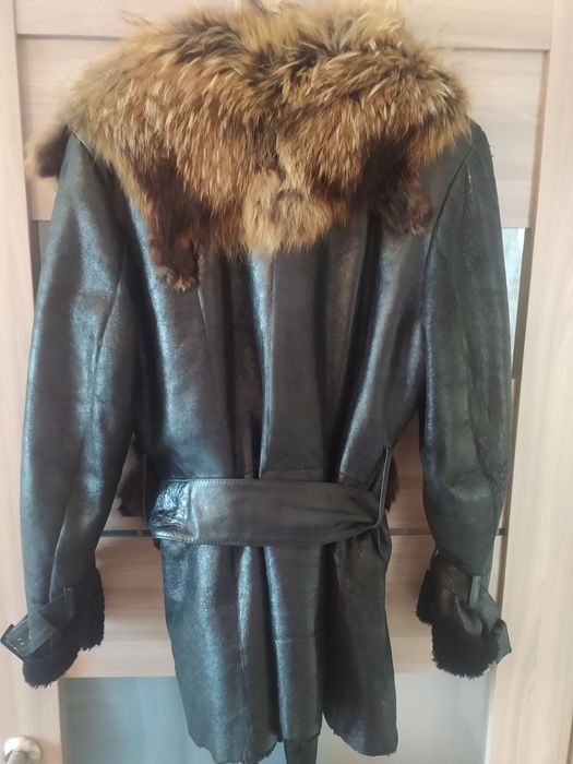 Продам дублёнку  женскую