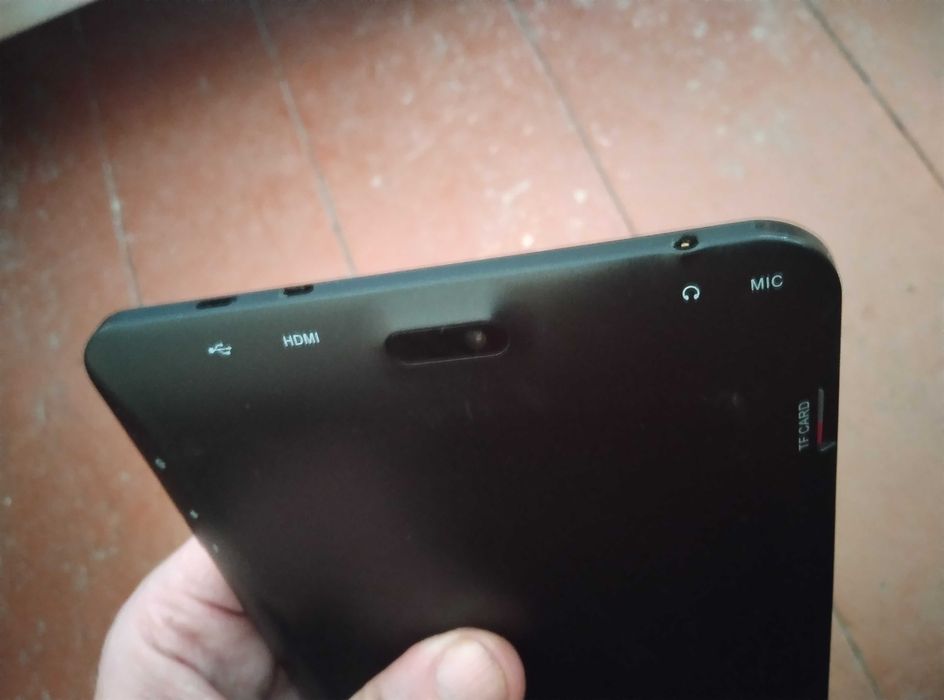 Планшет з віндозою