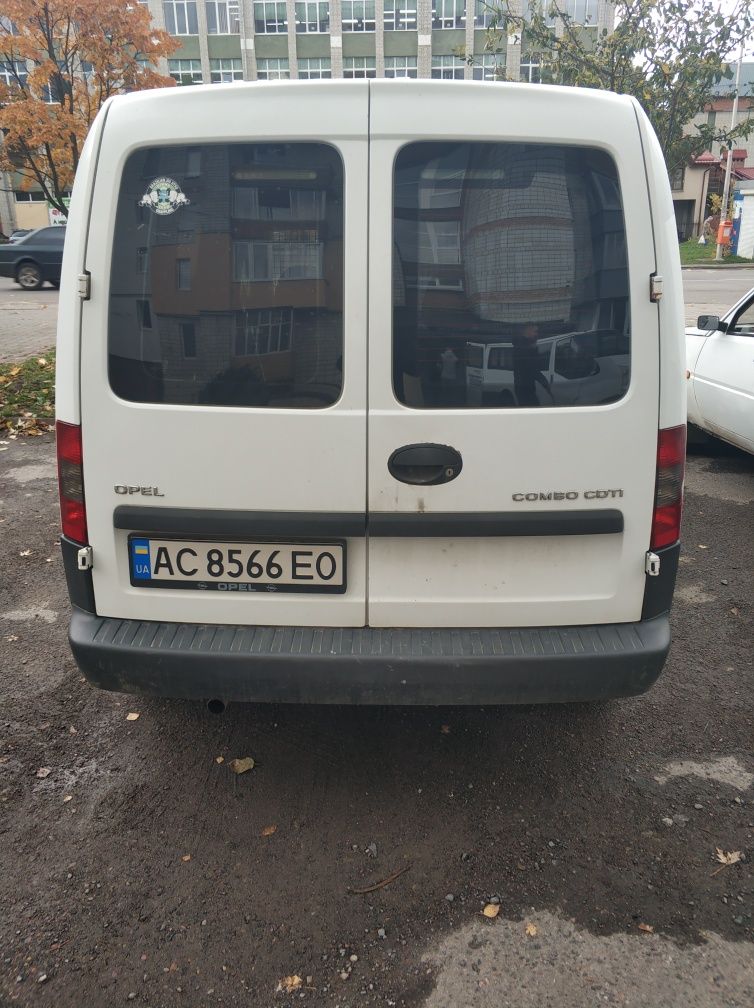 Opel Combo 2010 1.3 cdti Кондиціонер Все працює, їздить кожен день