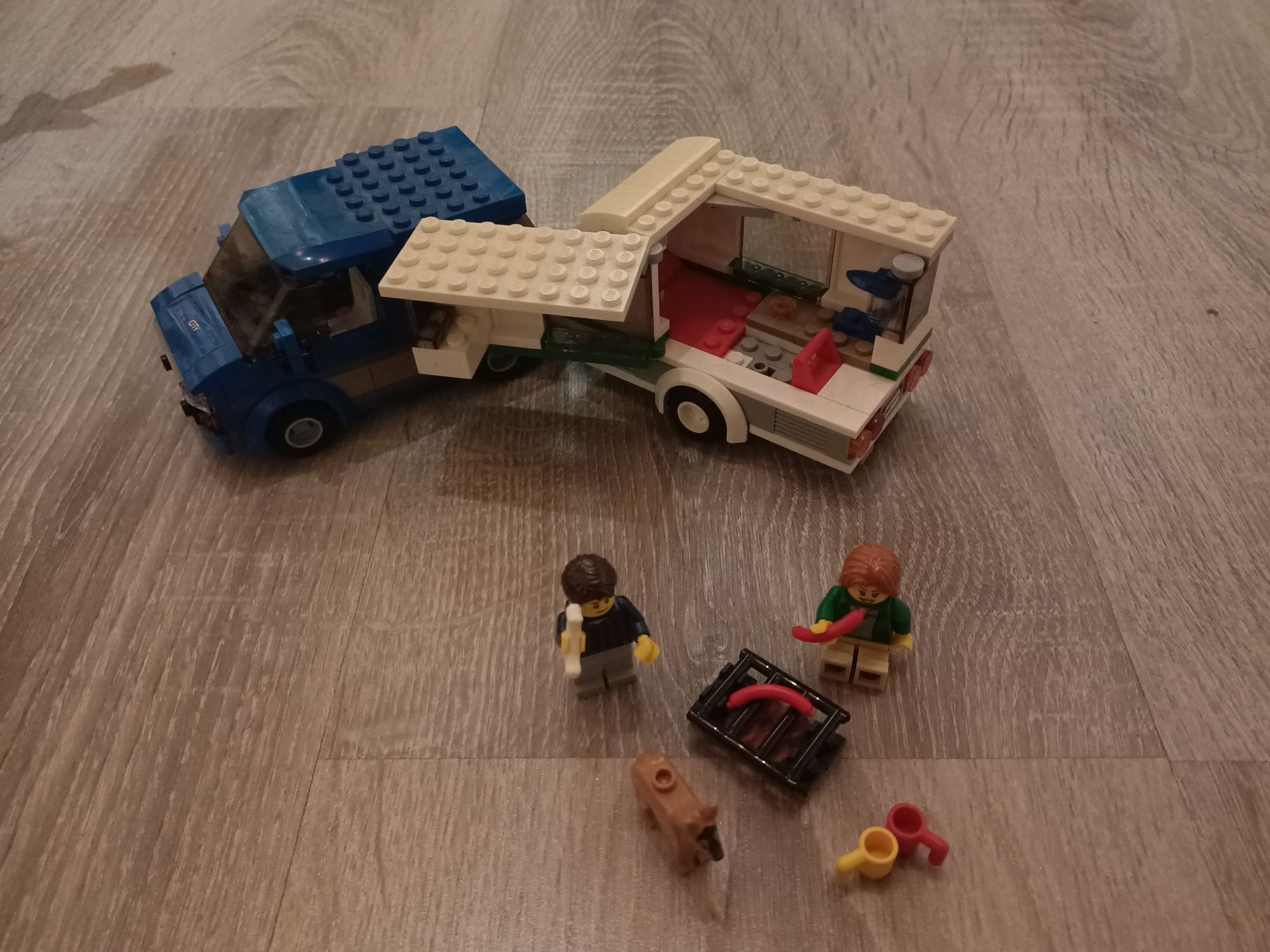 Lego 60117 City Van & Caravan