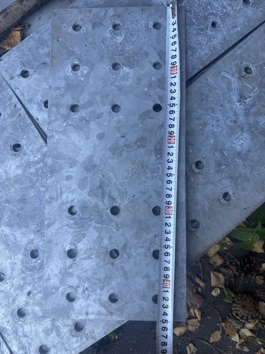 Sprzedam 25 sztuk blach montażowych stalowych