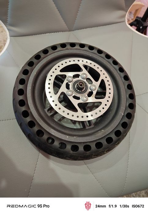 Колесо заднє в зборі для електросамоката Xiaomi Mijia M365 / Pro